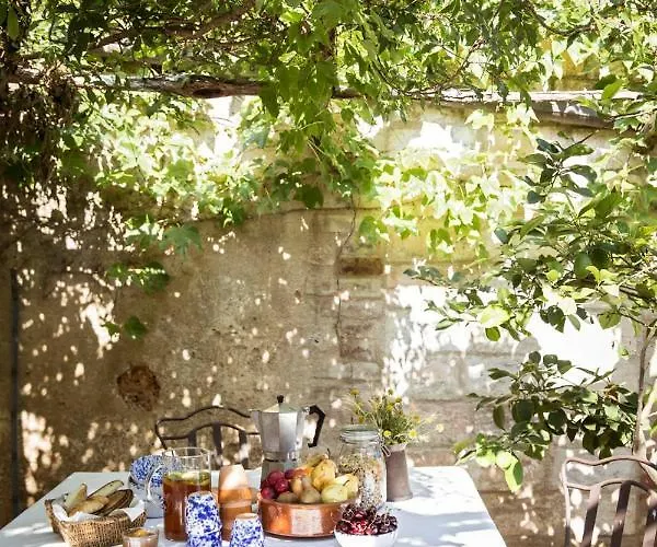 Agriturismo Biologico Ebbio Κατάλυμα σε φάρμα *