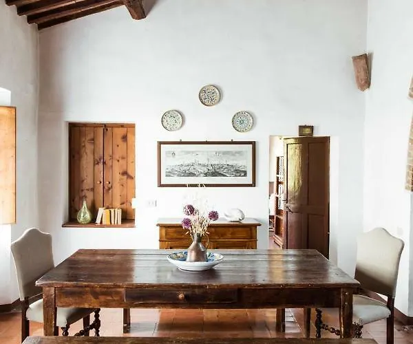 Agriturismo Biologico Ebbio Κατάλυμα σε φάρμα *